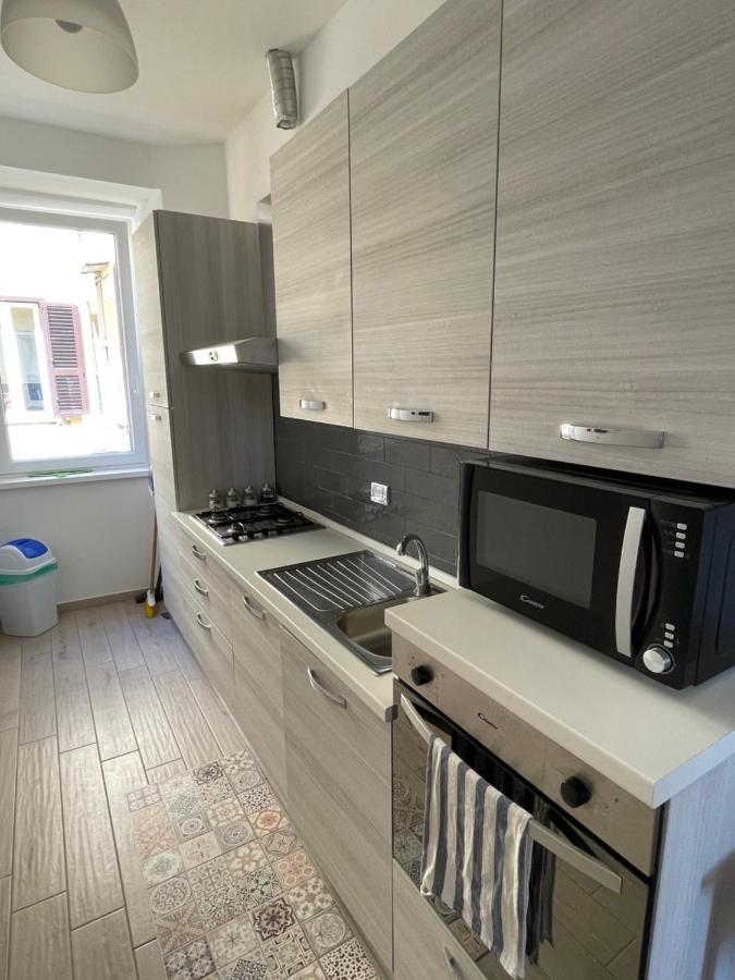 Domus Art Suites Merulana 罗马 外观 照片