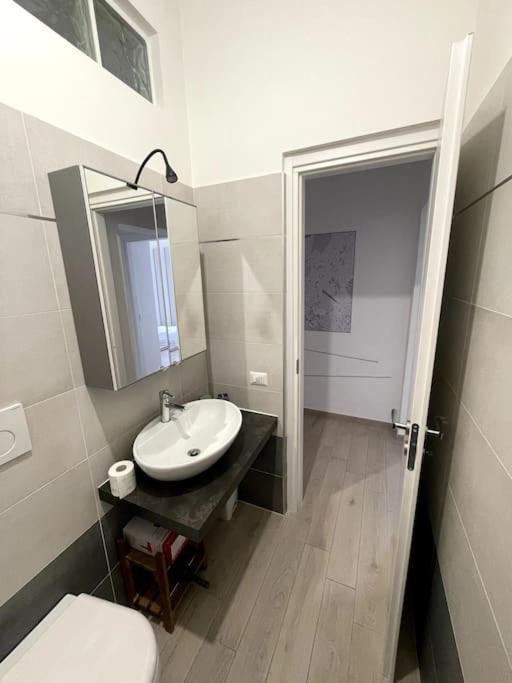 Domus Art Suites Merulana 罗马 外观 照片